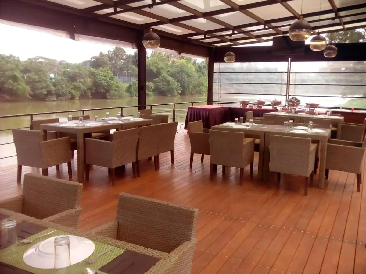The River Edge Hotel Kaduwela Sri Lanka