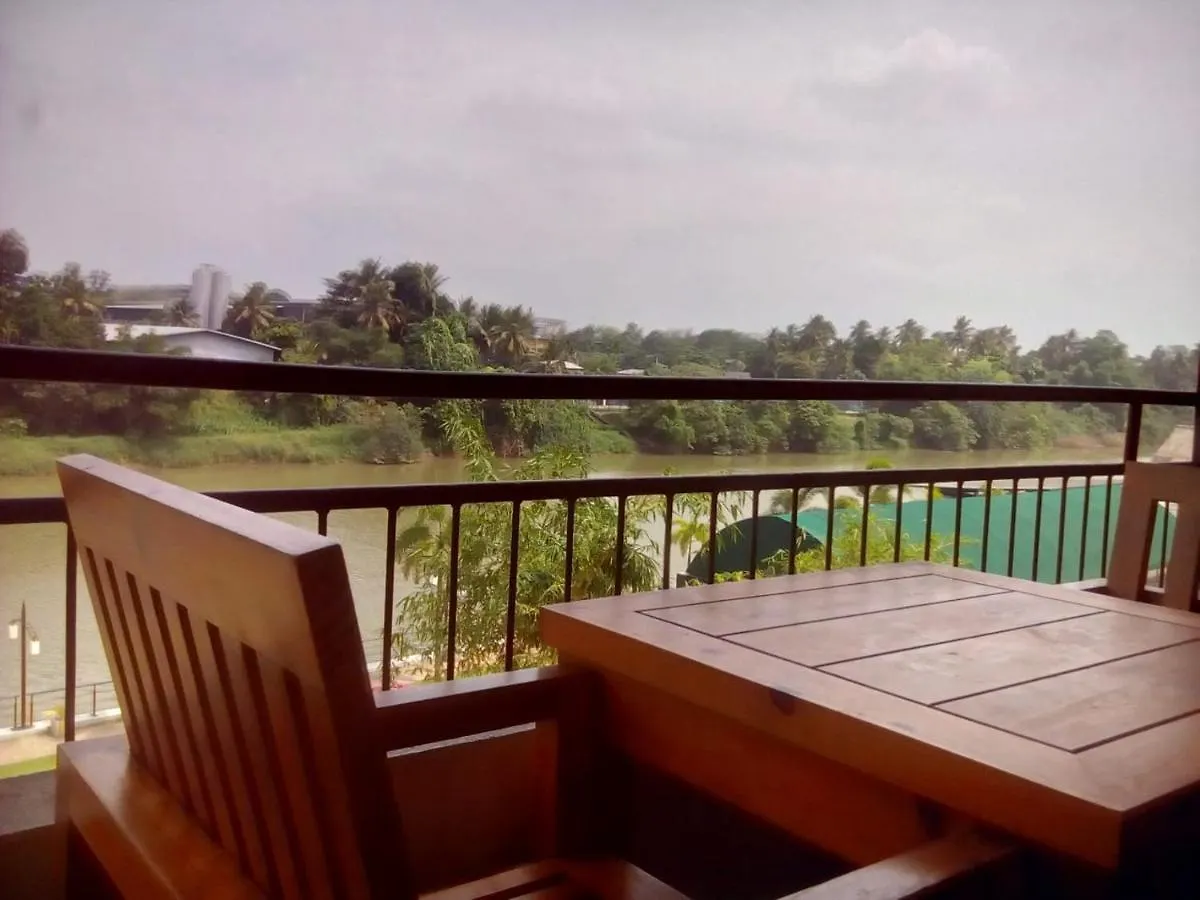 ***  The River Edge Hotel Kaduwela Sri Lanka