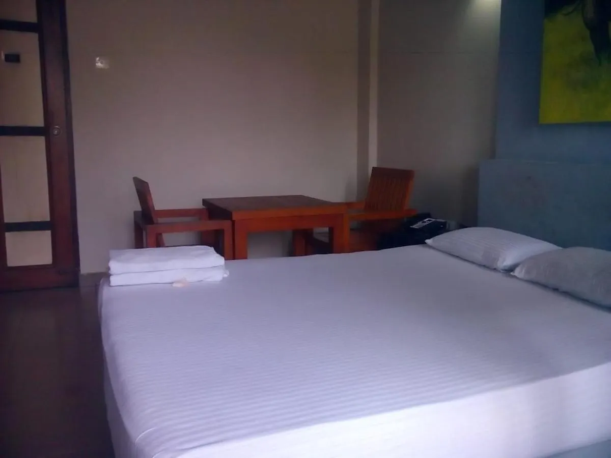 The River Edge Hotel Kaduwela Sri Lanka